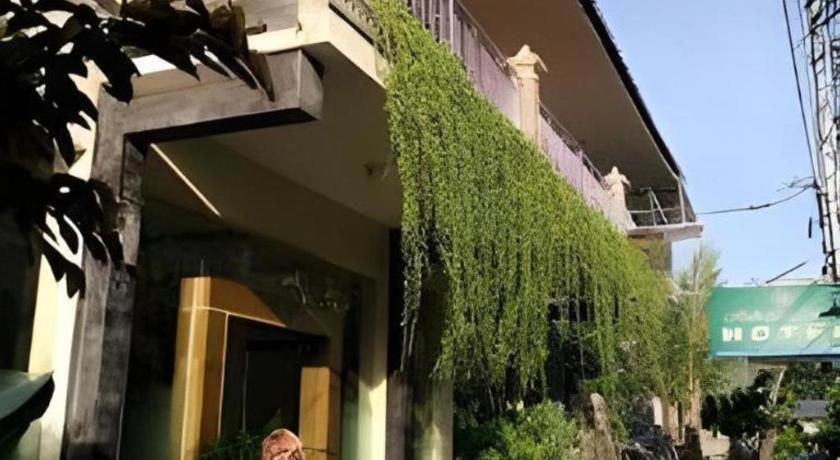 Malioboro Garden Hotel Γιογκιακάρτα Εξωτερικό φωτογραφία