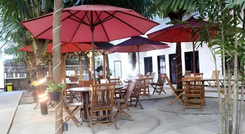 Malioboro Garden Hotel Γιογκιακάρτα Εξωτερικό φωτογραφία