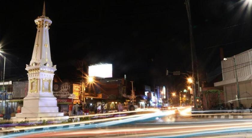Malioboro Garden Hotel Γιογκιακάρτα Εξωτερικό φωτογραφία