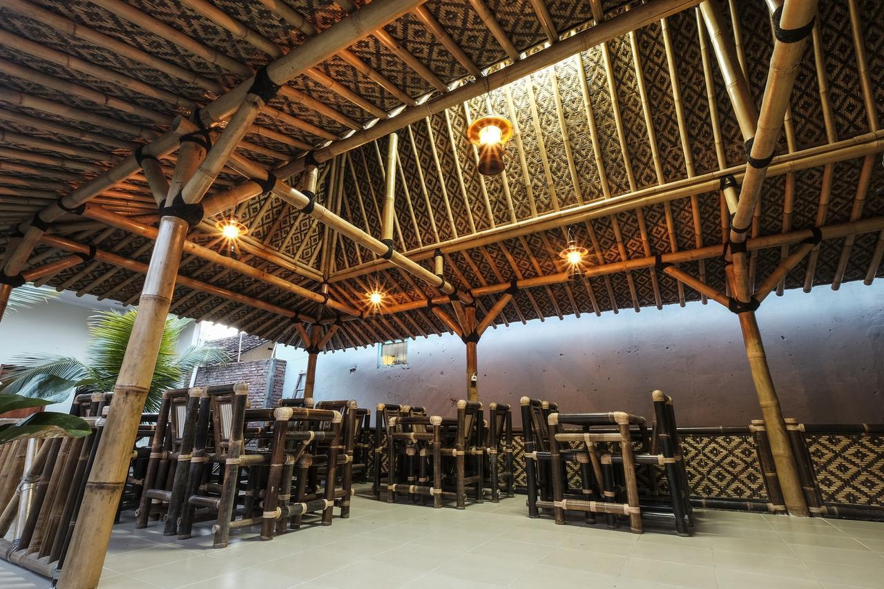 Malioboro Garden Hotel Γιογκιακάρτα Εξωτερικό φωτογραφία